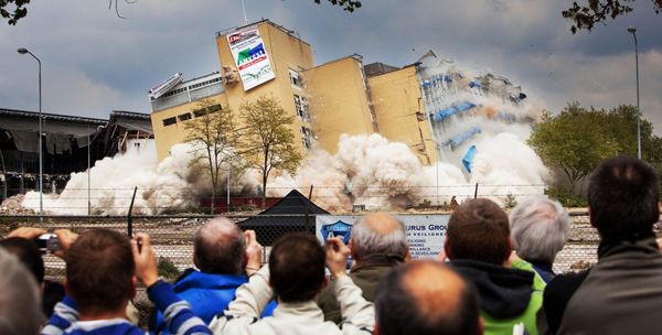 Symphony of Destruction: The Power of Bridge and Building Demolition Symphony of Destruction: The Power of Bridge and Building Demolition - Sputnik International