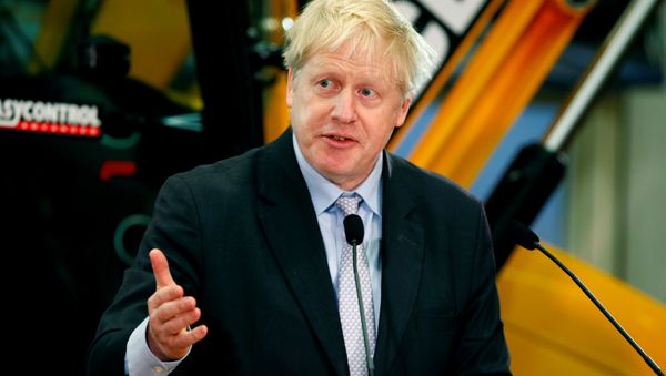 Former British Foreign Secretary Boris Johnson gives a speech at the JCB Headquarters in Rocester, Staffordshire, Britain, January 18, 2019. Former British Foreign Secretary Boris Johnson gives a speech at the JCB Headquarters in Rocester, Staffordshire, Britain, January 18, 2019. - Sputnik International