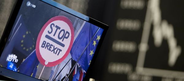 A computer screen shows news about the Brexit as the curve of the German stock index DAX is seen at the stock market in Frankfurt, Germany, Wednesday, Jan. 16, 2019 A computer screen shows news about the Brexit as the curve of the German stock index DAX is seen at the stock market in Frankfurt, Germany, Wednesday, Jan. 16, 2019 - Sputnik International