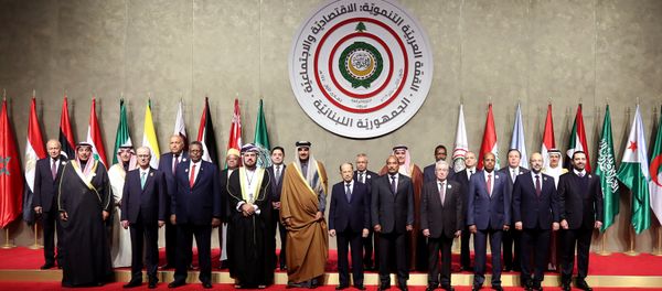 Arab leaders pose for the camera, ahead of the Arab economic summit in Beirut, Lebanon January 20, 2019. Arab leaders pose for the camera, ahead of the Arab economic summit in Beirut, Lebanon January 20, 2019. - Sputnik International