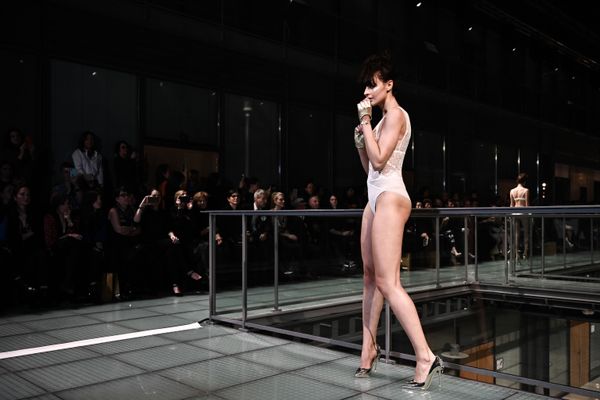 'Lingerie Rocks': Spectacular Musical Fashion Show Hits Paris 'Lingerie Rocks': Spectacular Musical Fashion Show Hits Paris - Sputnik International
