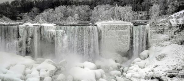 Niagara Falls Partially Freezes Up - Sputnik International