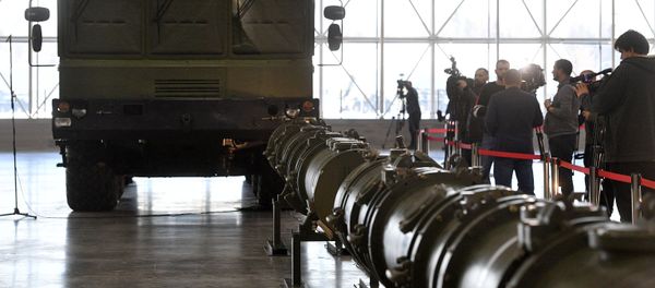 Demonstration of rocket 9M729 for military attaches - Sputnik International