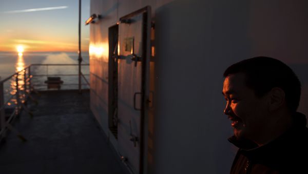 Trainee Maatiusi Manning stands aboard the Finnish icebreaker MSV Nordica as it traverses the Northwest Passage in the Canadian Arctic Archipelago, Thursday, July 27, 2017 - Sputnik International