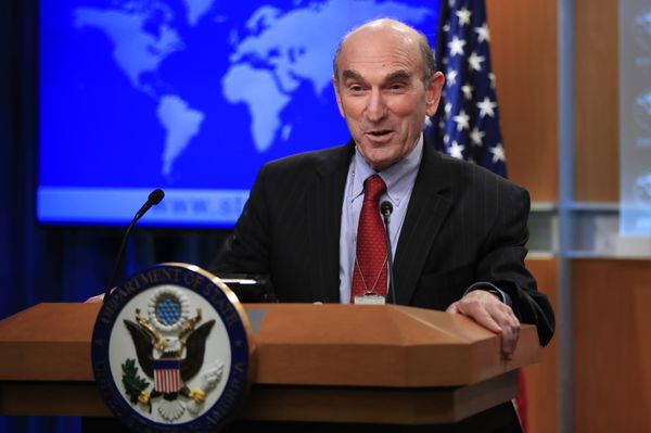 Elliott Abrams talks to reporters after Secretary of State Mike Pompeo named the hawkish former Republican official to handle U.S. policy toward Venezuela during a news conference at the State Department in Washington, Friday, Jan. 25, 2019 Elliott Abrams talks to reporters after Secretary of State Mike Pompeo named the hawkish former Republican official to handle U.S. policy toward Venezuela during a news conference at the State Department in Washington, Friday, Jan. 25, 2019 - Sputnik International