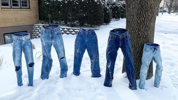 Frozen pants - Sputnik International