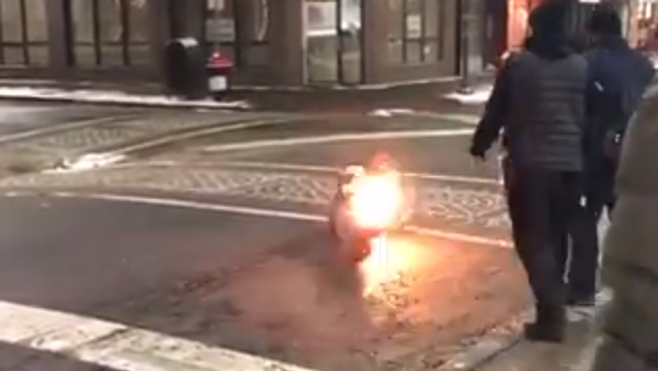 Man Catches Fire in Philadelphia After Being Shot With Stun Gun - Sputnik International