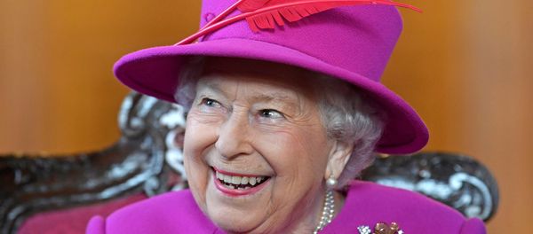 Britain's Queen Elizabeth visits The Honourable Society of Lincoln's Inn to open the new Ashworth Centre, and re-open the recently renovated Great Hall, in London, Britain, December 13, 2018 - Sputnik International