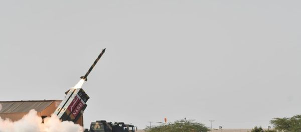 Pakistan today successfully conducted training launch of short range surface to surface ballistic missile “Nasr” to enhance the operational efficiency of Army Strategic Forces Command besides re-validating the desired technical parameters. - Sputnik International