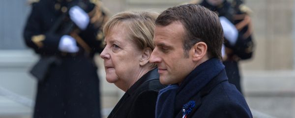 French President Emmanuel Macron and German Chancellor Angela Merkel - Sputnik International