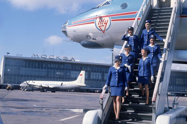 Sky-High Glamour: Russian & Soviet Air Hostesses Sky-High Glamour: Russian & Soviet Air Hostesses - Sputnik International