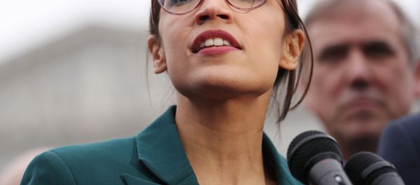 U.S. Representative Alexandria Ocasio-Cortez (D-NY) speaks during a news conference for a proposed Green New Deal to achieve net-zero greenhouse gas emissions in 10 years, at the U.S. Capitol in Washington, U.S. February 7, 2019 - Sputnik International