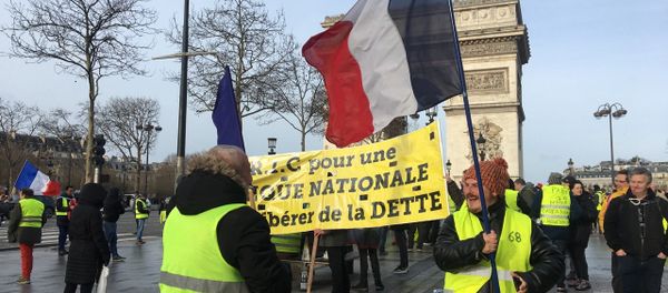 Yellow Vests Protests Continue for 13th Week - Sputnik International