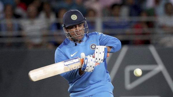 India's MS Dhoni bats during their twenty/20 cricket international match against New Zealand at Eden Park in Auckland, New Zealand, Friday, Feb. 8, 2019. - Sputnik International