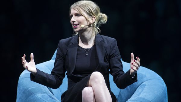 Former US soldier Chelsea Manning speaks during the C2 conference in Montreal, Quebec, on May 24, 2018 - Sputnik International