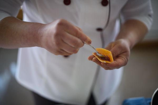 Iron Chef a la Pyongyang: North Korea Holds Cooking Contest Iron Chef a la Pyongyang: North Korea Holds Cooking Contest - Sputnik International