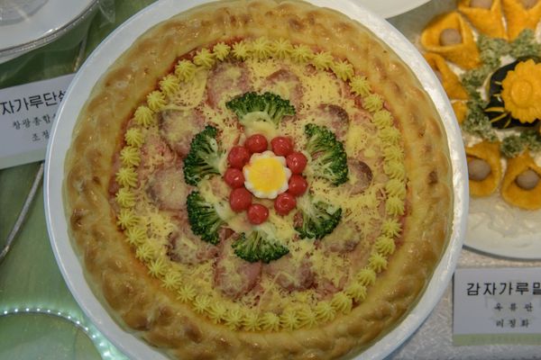 Iron Chef a la Pyongyang: North Korea Holds Cooking Contest Iron Chef a la Pyongyang: North Korea Holds Cooking Contest - Sputnik International