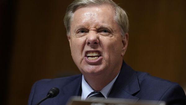 Senate Judiciary Committee member Sen. Lindsey Graham (R-SC) shouts while questioning Judge Brett Kavanaugh during his Supreme Court confirmation hearing in the Dirksen Senate Office Building on Capitol Hill September 27, 2018 in Washington, DC. - Sputnik International