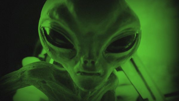 Alien Alien - Sputnik International