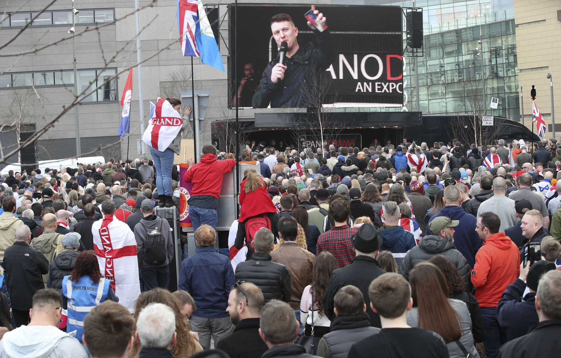 ‘F***ing Loaded’ Tommy Robinson Denies Allegations He Spent Donations on ‘Coke and Prostitutes’ ‘F***ing Loaded’ Tommy Robinson Denies Allegations He Spent Donations on ‘Coke and Prostitutes’ - Sputnik International, 1920, 20.03.2021