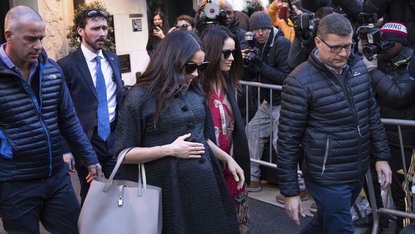Meghan, Duchess of Sussex, leaves the Surrey Hotel ahead of her baby shower at the Mark Hotel on Tuesday, Feb. 19, 2019, in New York Meghan, Duchess of Sussex, leaves the Surrey Hotel ahead of her baby shower at the Mark Hotel on Tuesday, Feb. 19, 2019, in New York - Sputnik International