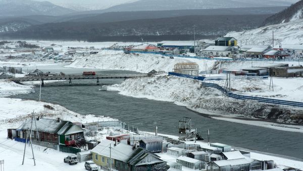 A picture taken on December 12, 2016 shows the town of Kurilsk on the island of Iturup - Sputnik International