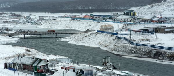 A picture taken on December 12, 2016 shows the town of Kurilsk on the island of Iturup A picture taken on December 12, 2016 shows the town of Kurilsk on the island of Iturup - Sputnik International