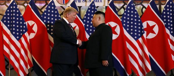 U.S. President Donald Trump and North Korean leader Kim Jong Un shake hands before their one-on-one chat during the second U.S.-North Korea summit at the Metropole Hotel in Hanoi, Vietnam February 27, 2019 U.S. President Donald Trump and North Korean leader Kim Jong Un shake hands before their one-on-one chat during the second U.S.-North Korea summit at the Metropole Hotel in Hanoi, Vietnam February 27, 2019 - Sputnik International
