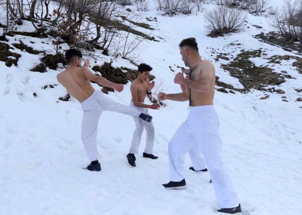 Karate Training Exercises in Iraq Karate Training Exercises in Iraq - Sputnik International