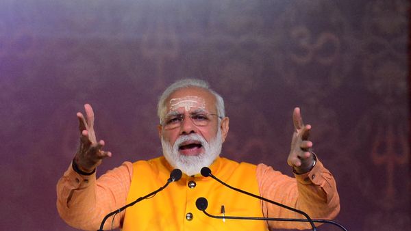 Indian Prime Minister Narendra Modi speaks during the Swachh Kumbh Swachh Aabhaar event organized by Ministry of Drinking Water & Sanitation at Ganga pandal during the Kumbh Mela festival in Allahabad on February 24, 2019 Indian Prime Minister Narendra Modi speaks during the Swachh Kumbh Swachh Aabhaar event organized by Ministry of Drinking Water & Sanitation at Ganga pandal during the Kumbh Mela festival in Allahabad on February 24, 2019 - Sputnik International