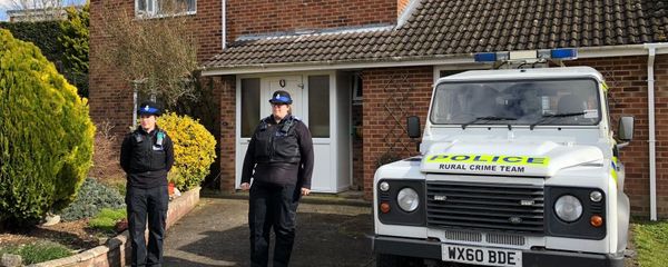 A police officer stands guard outside of the home of former Russian military intelligence officer Sergei Skripal, in Salisbury, Britain A police officer stands guard outside of the home of former Russian military intelligence officer Sergei Skripal, in Salisbury, Britain - Sputnik International