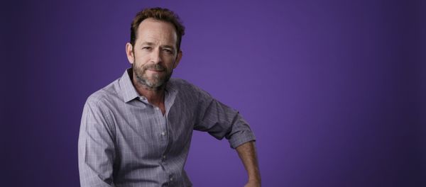 Luke Perry, a cast member in the CW series Riverdale, poses for a portrait during the 2018 Television Critics Association Summer Press Tour, Monday, Aug. 6, 2018, in Beverly Hills, Calif Luke Perry, a cast member in the CW series Riverdale, poses for a portrait during the 2018 Television Critics Association Summer Press Tour, Monday, Aug. 6, 2018, in Beverly Hills, Calif - Sputnik International
