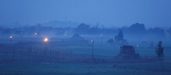 Indian Border Security Force (BSF) bunkers are pictured near the fenced border with Pakistan in Ranbir Singh Pura sector near Jammu March 1, 2019 Indian Border Security Force (BSF) bunkers are pictured near the fenced border with Pakistan in Ranbir Singh Pura sector near Jammu March 1, 2019 - Sputnik International