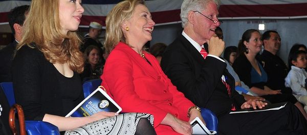 Chelsea Clinton, left, Secretary of State Hillary Rodham Clinton and former U.S. President William Jefferson Clinton Chelsea Clinton, left, Secretary of State Hillary Rodham Clinton and former U.S. President William Jefferson Clinton - Sputnik International