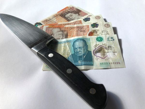‘It Doesn't Surprise Me That Knife Crime Offenders Reoffend’ – Academic  - Sputnik International
