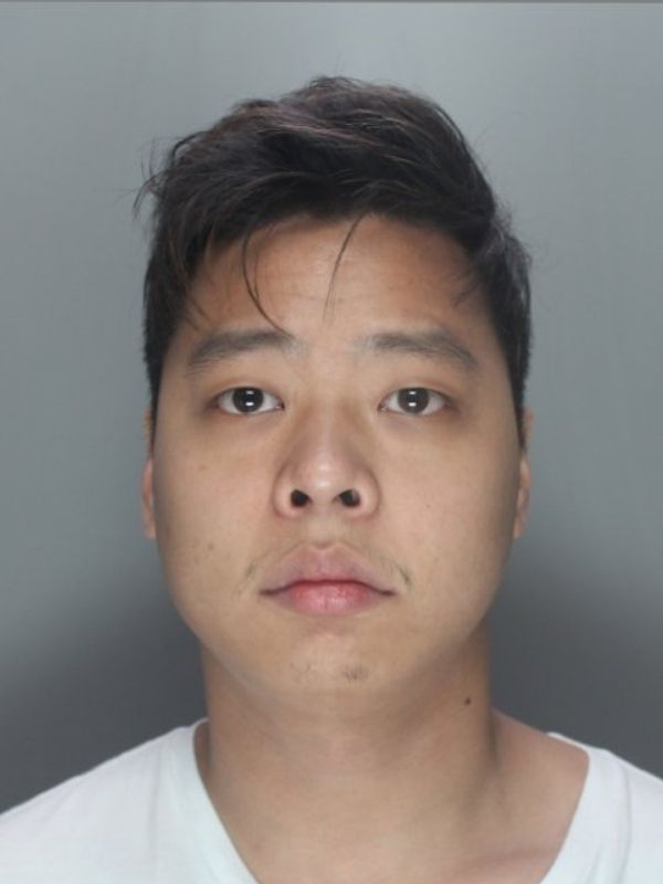 Jie Zheng (pictured) offered a Santander employee £500 a week if he would turn a blind eye to him paying in large sums of money to third party bank accounts - Sputnik International