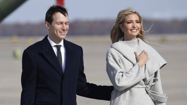 White House Senior Adviser Jared Kushner, left and Ivanka Trump, the daughter and assistant to President Donald Trump walk across the tarmac before boarding Air Force One, Thursday, Nov. 29, 2018 at Andrews Air Force Base, Md. - Sputnik International
