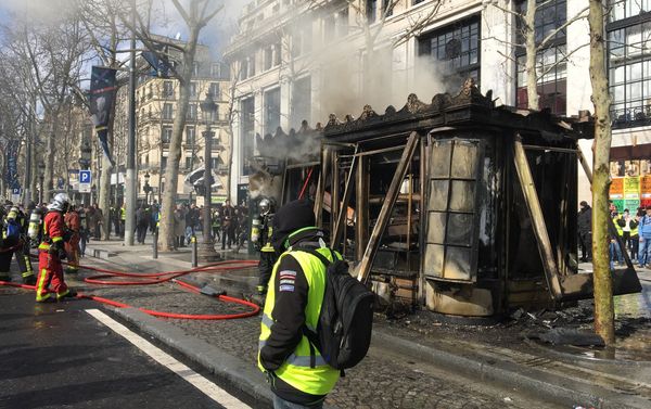 Act 18: Yellow Vests protest in Paris on 16 March Act 18: Yellow Vests protest in Paris on 16 March - Sputnik International
