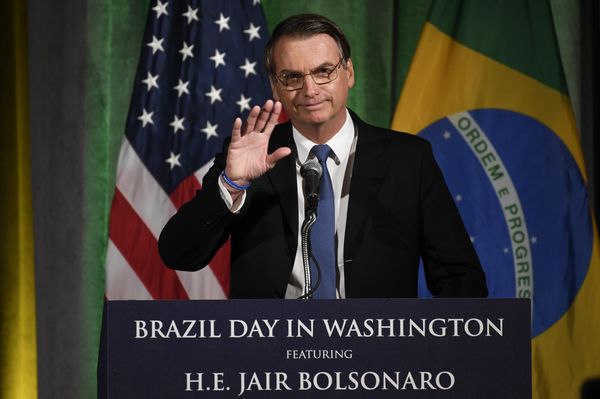 Bolsonaro Refuses to Talk About G7 Offer on Amazon Aid Unless Macron Withdraws ‘Insults’ Bolsonaro Refuses to Talk About G7 Offer on Amazon Aid Unless Macron Withdraws ‘Insults’ - Sputnik International