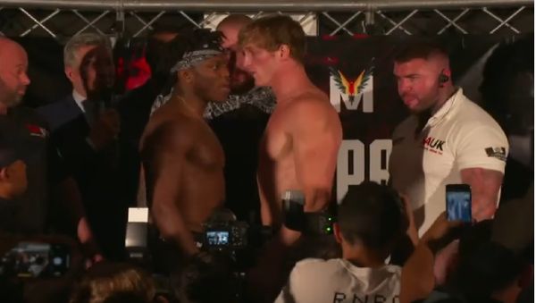 Ksi Vs Logan Paul Face off during the official weigh in - Sputnik International