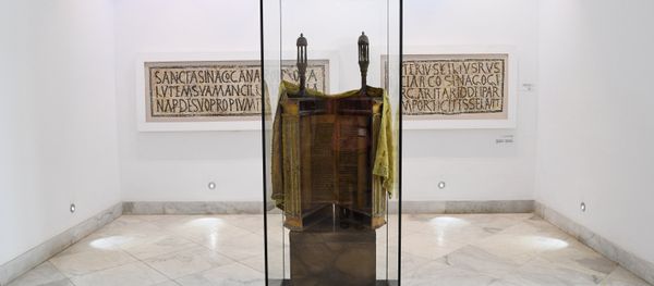 Torah at a museum in Tunis, Tunisia. - Sputnik International