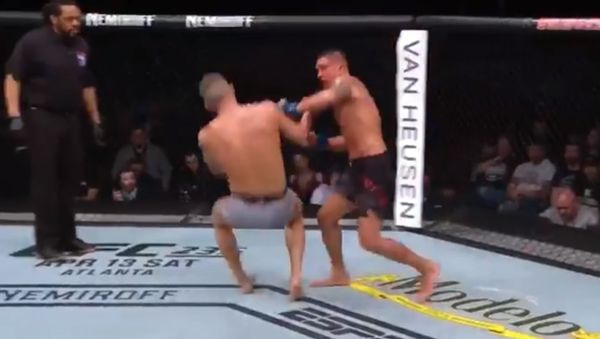 Superman Punch - Sputnik International