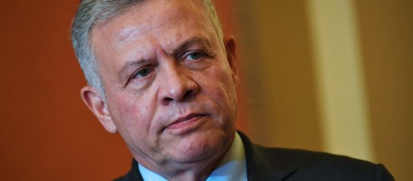 Jordan's King Abdullah II watches as US Speaker of the House Nancy Pelosi speaks ahead of a meeting at the US Capitol in Washington, DC on March 13, 2019 - Sputnik International
