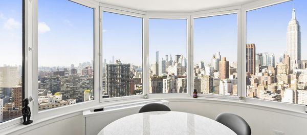 A flat in New York City - Sputnik International