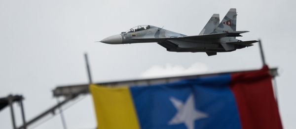 Russian-made Venezuelan Air Force Sukhoi Su-30MKV multirole strike fighters overfly a military parade to celebrate Venezuela's 206th anniversary of its Independence in Caracas on July 5, 2017 Russian-made Venezuelan Air Force Sukhoi Su-30MKV multirole strike fighters overfly a military parade to celebrate Venezuela's 206th anniversary of its Independence in Caracas on July 5, 2017 - Sputnik International