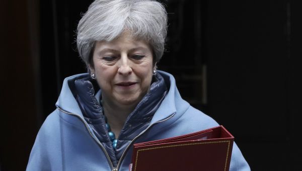 Britain's Prime Minister Theresa May leaves 10 Downing Street in London, Monday, March 25, 2019 - Sputnik International