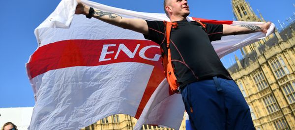 A Pro-Brexit protester demonstrates outside the Houses of Parliament in London, Britain, March 29, 2019. A Pro-Brexit protester demonstrates outside the Houses of Parliament in London, Britain, March 29, 2019. - Sputnik International