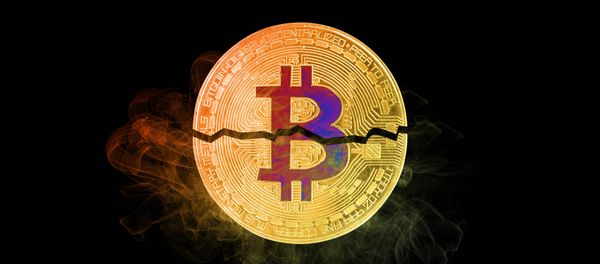 Bitcoin broken in half - Sputnik International