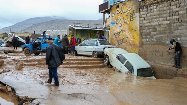 Damaged vehicles are seen after a flash flooding in Shiraz, Iran, March 26, 2019 Damaged vehicles are seen after a flash flooding in Shiraz, Iran, March 26, 2019 - Sputnik International