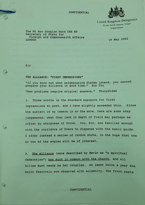 UK Envoy to NATO Sir John Weston paper on future of NATO UK Envoy to NATO Sir John Weston paper on future of NATO - Sputnik International